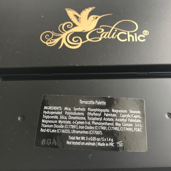 Cali Chic Eye Shadow Palette Powder Terracotta - Picture 5 of 5